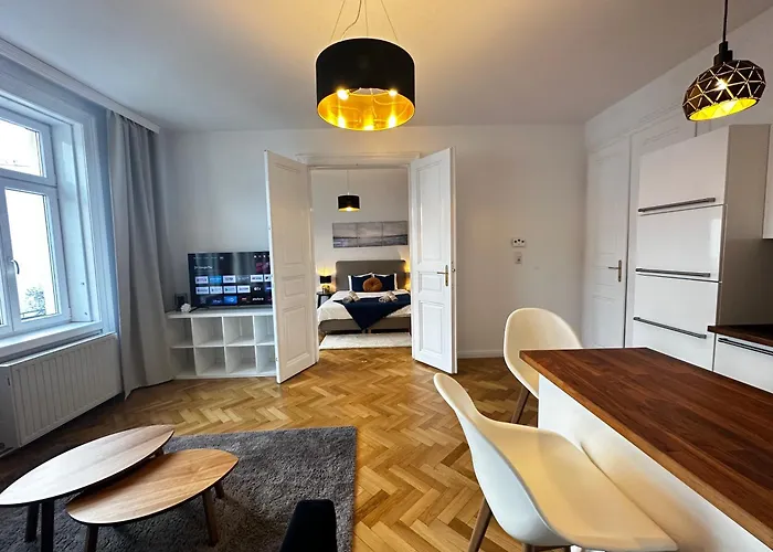Luxury 3 Bedroom Near Schoenbrunn Palace Відень