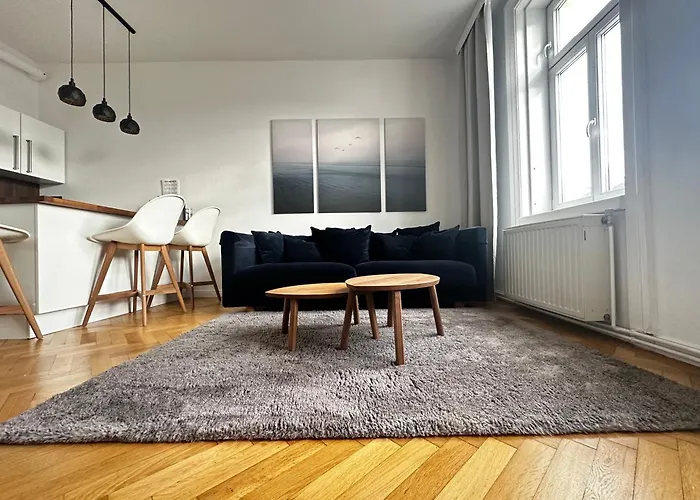 Luxury 3 Bedroom Near Schoenbrunn Palace Апартаменти *